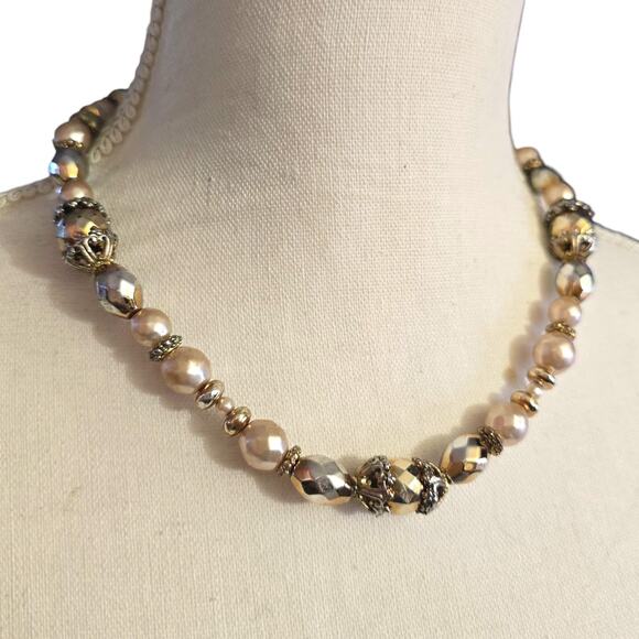 Necklace Vintage Pink Faceted Beads Gold Silver Tone Choker 17" SKU2385 - Picture 2 of 5